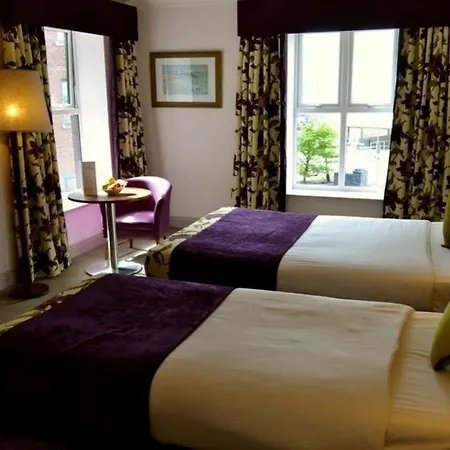 Hotel Maldron & Leisure Centre, Galway 4*